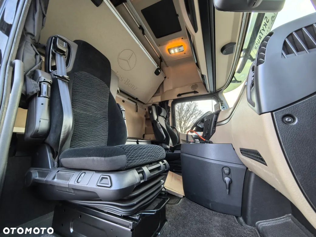 Mercedes-Benz Piękny Zestaw * Actros 1845 LS + Schmitz Varios * GigaSpace * Mały przebieg * ALU * - 37