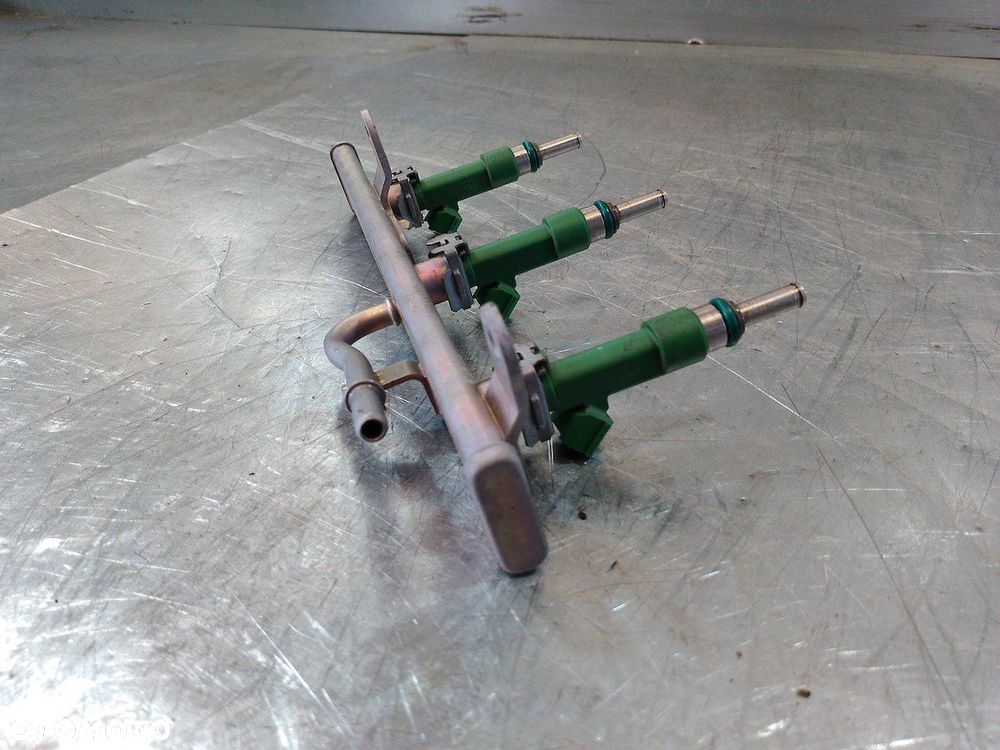 LISTWA WTRYSKOWA DACIA SANDERO III 175204021R 1.0 TCE - 2