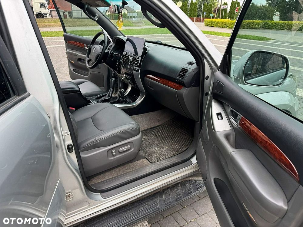 Toyota Land Cruiser LC 3.0 D-4D Prestige - 22