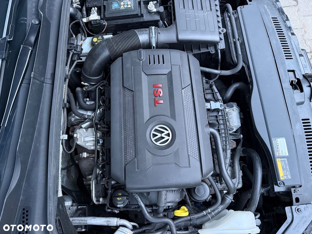 Volkswagen Golf 2.0 TSI GTI TCR DSG - 28