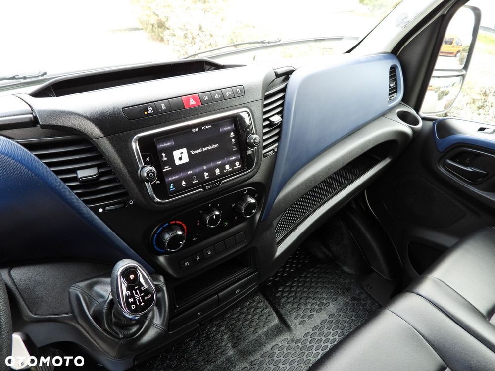 Iveco DAILY 35S14 FURGON CHŁODNIA  -10*C ZASILANIE 230V TEMPOMAT NAWIGACJA AUTOMAT HI-MATIC KLIMATYZACJA  140KM - 33