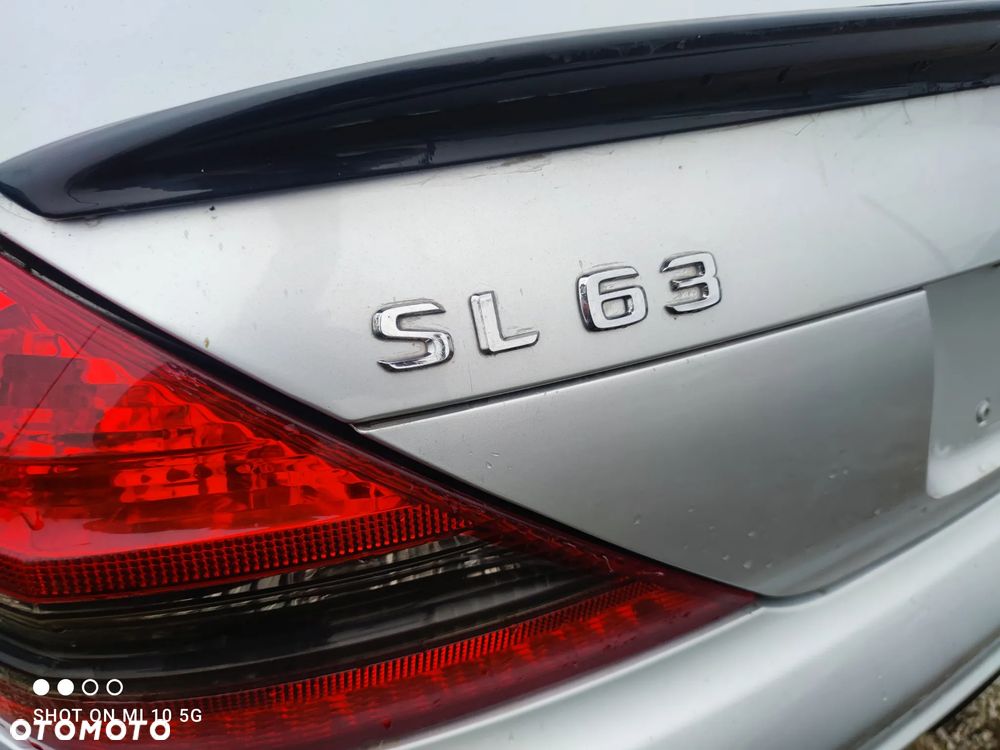 Mercedes-Benz SL 63 AMG SPEEDSHIFT MCT - 4