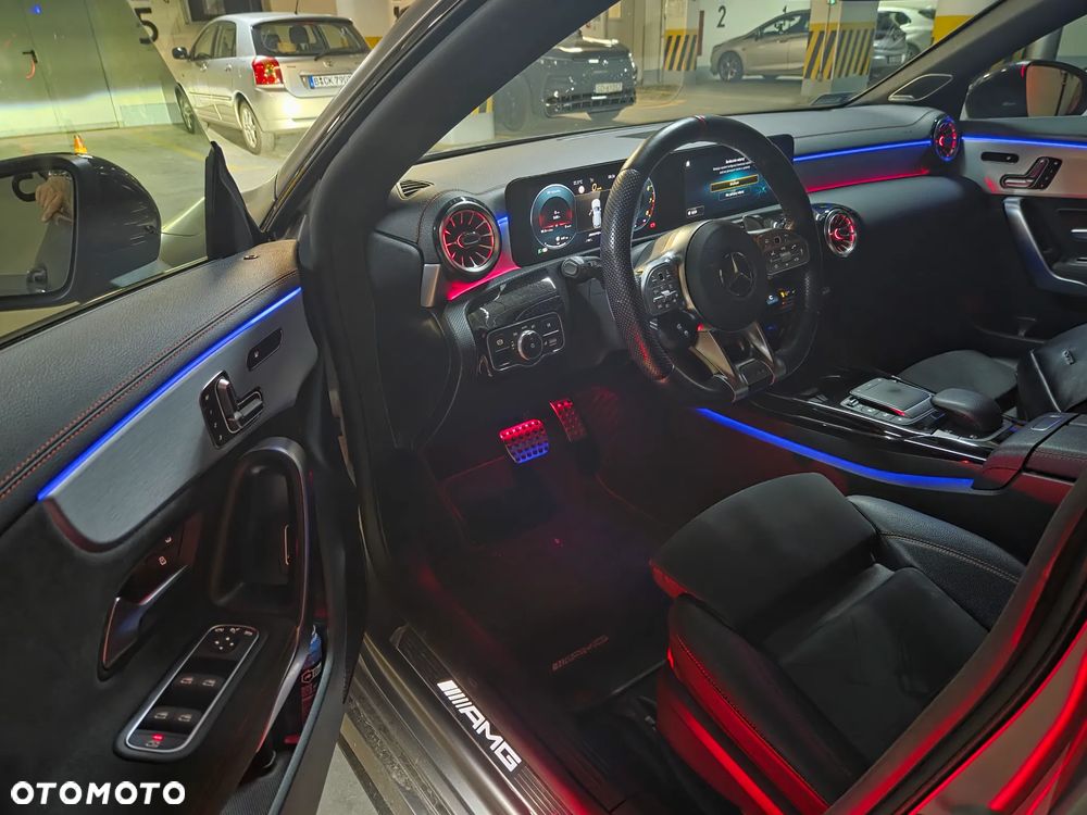 Mercedes-Benz CLA AMG 35 4-Matic 7G-DCT - 40