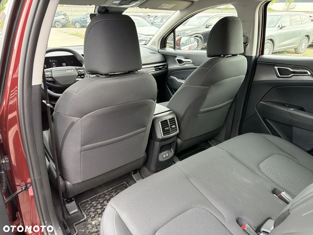 Kia Sportage 1.6 T-GDI HEV M 2WD - 15