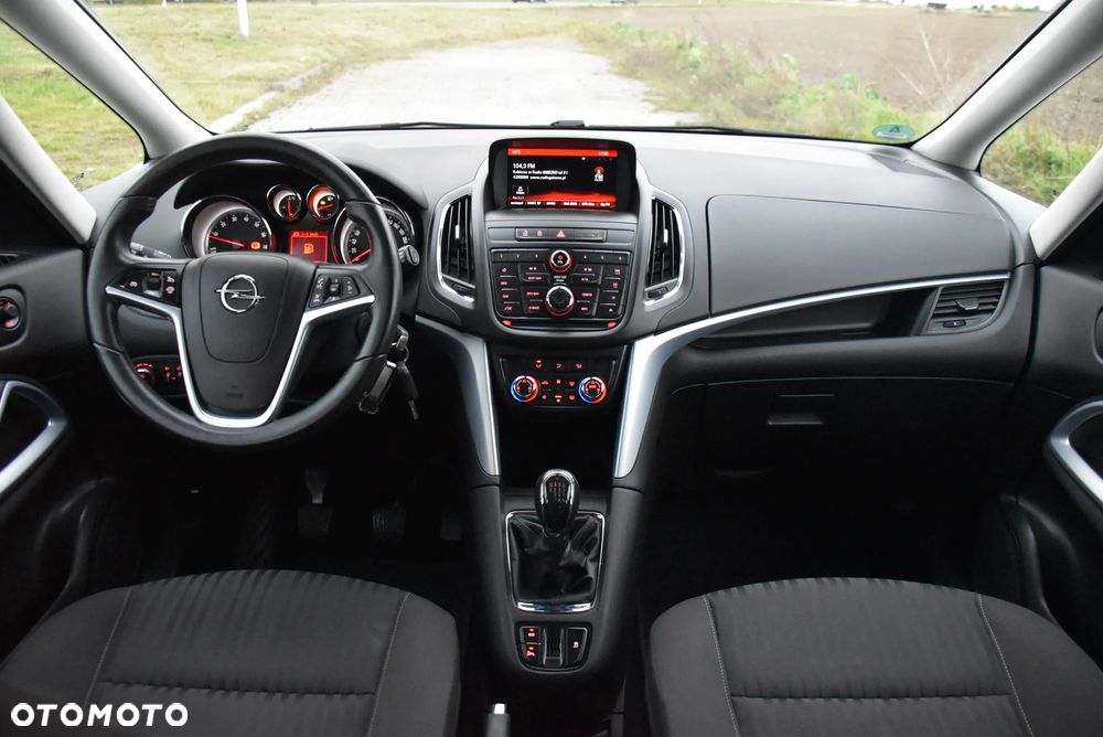 Opel Zafira 1.4 Turbo (ecoFLEX) Start/Stop Business Edition - 23