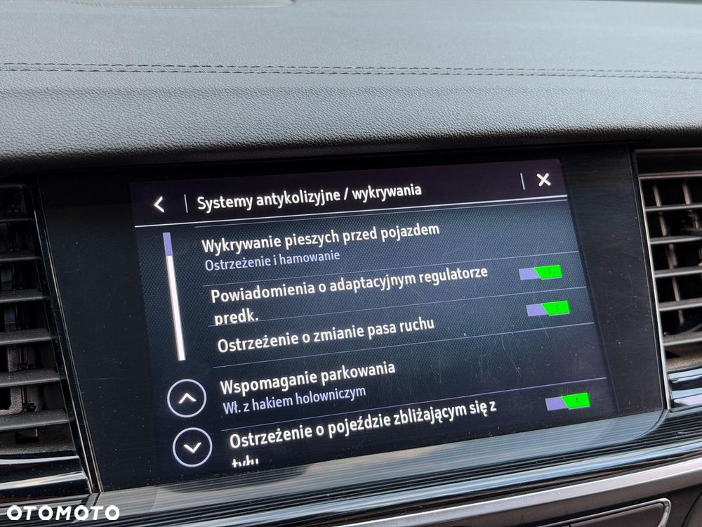 Opel Insignia 2.0 BiTrb D 4x4 Automatik Exclusive - 32