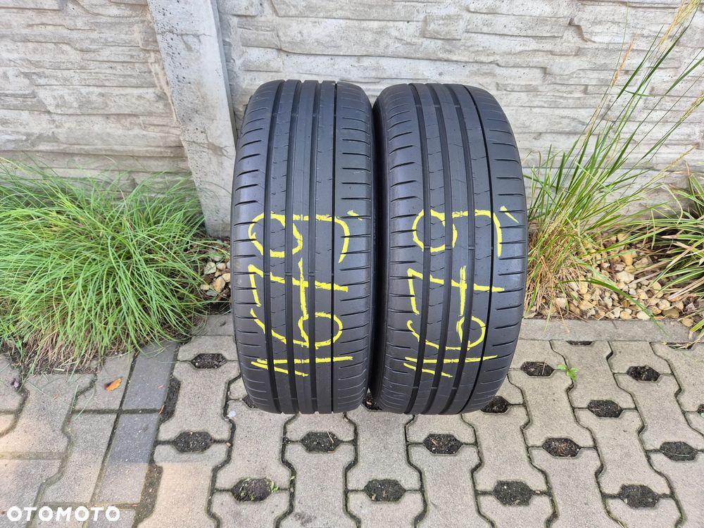 2x 225/45R19 Pirelli P Zero * - 1