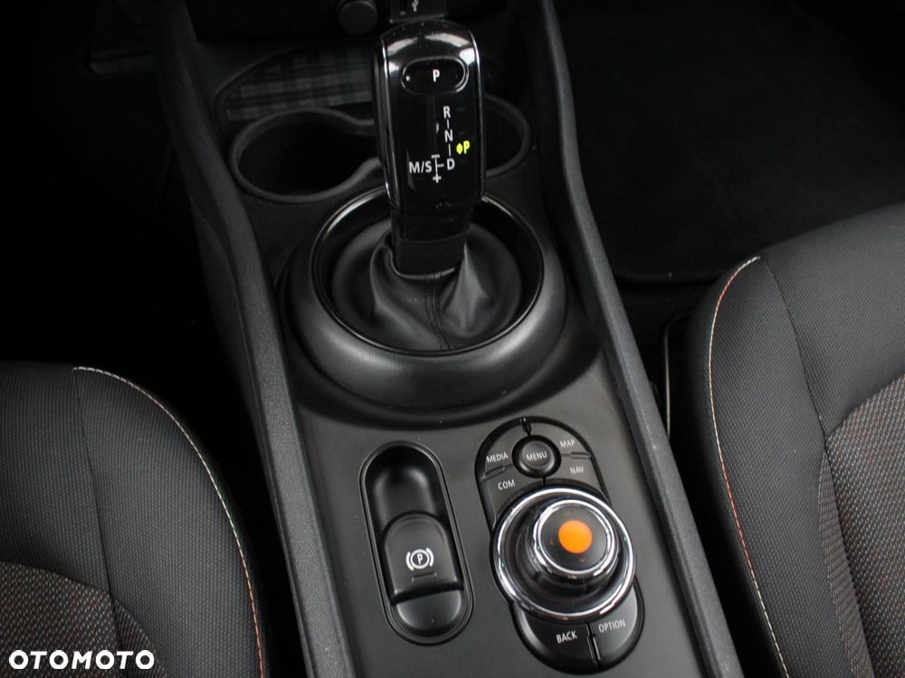 MINI Clubman - 14