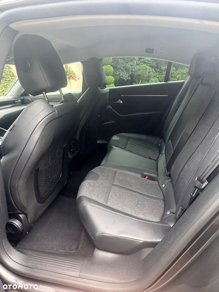 Peugeot 508 1.6 PureTech Allure S&S EAT8 - 11