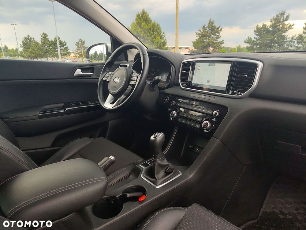 Kia Sportage 1.6 T-GDI L Business Line 4WD - 19