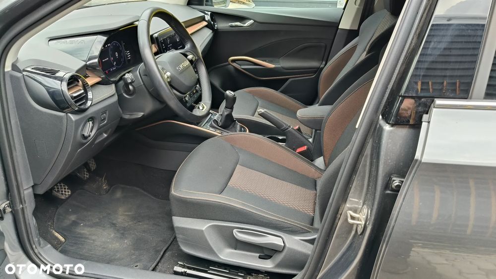 Skoda Fabia 1.0 TSI Essence - 25