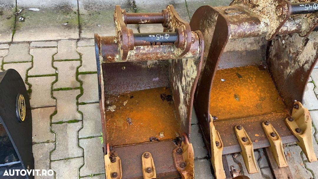Cupa miniexcavator 5-6 tone - 3
