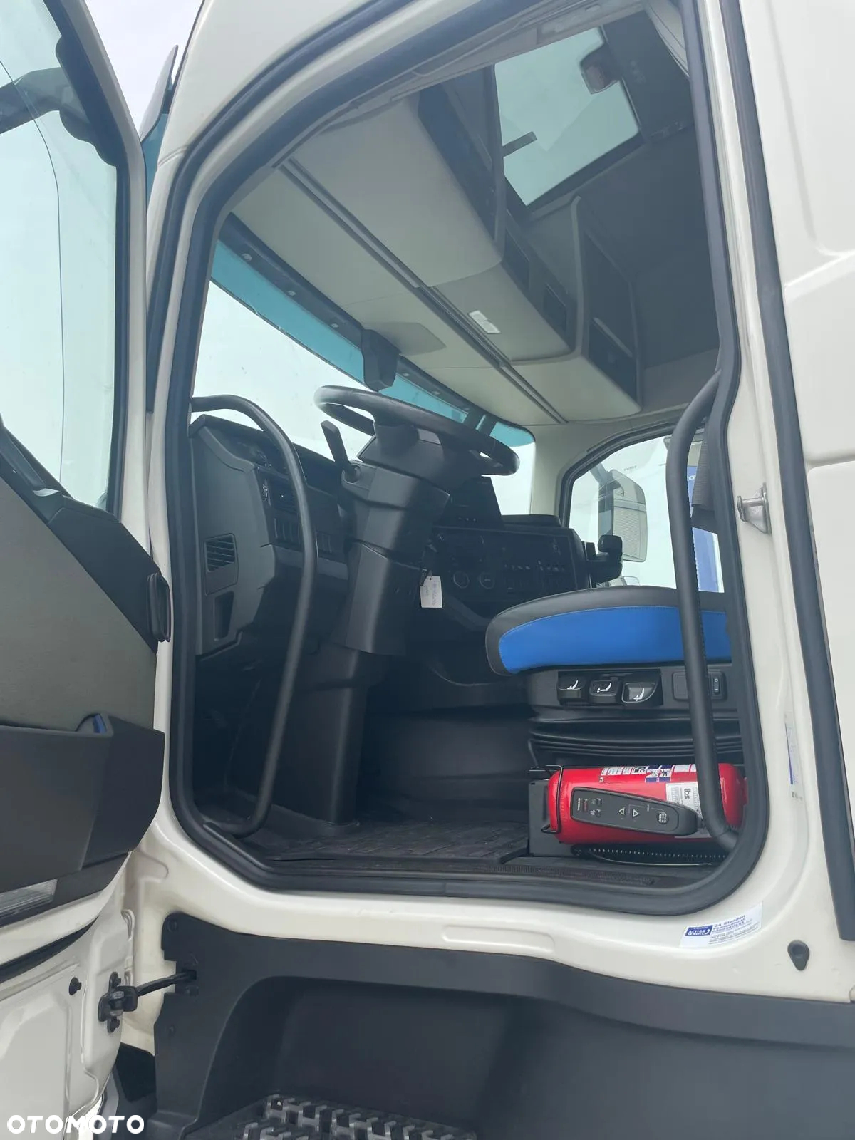 Volvo 2021 FH 4x2 500KM Globetrotter!!! - 12