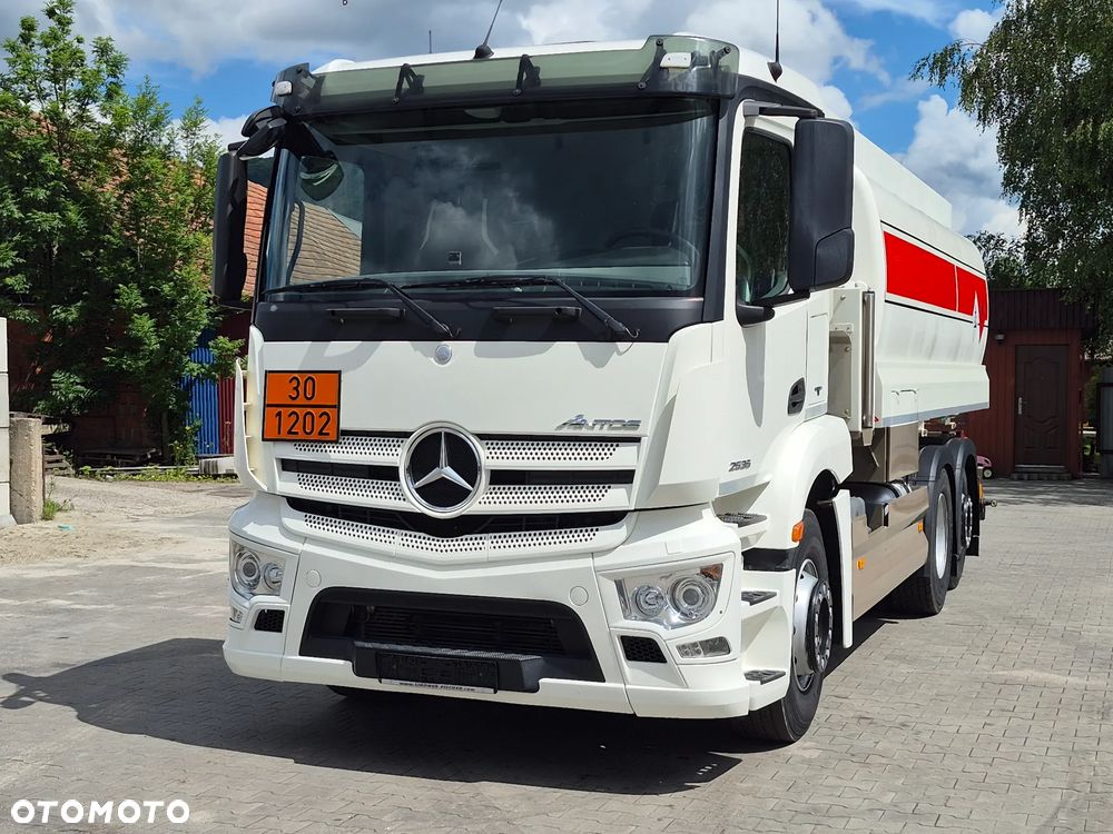 Mercedes-Benz AUTOCYSTERNA ANTOS - 9