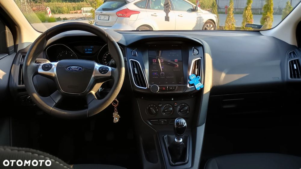Ford Focus - 18