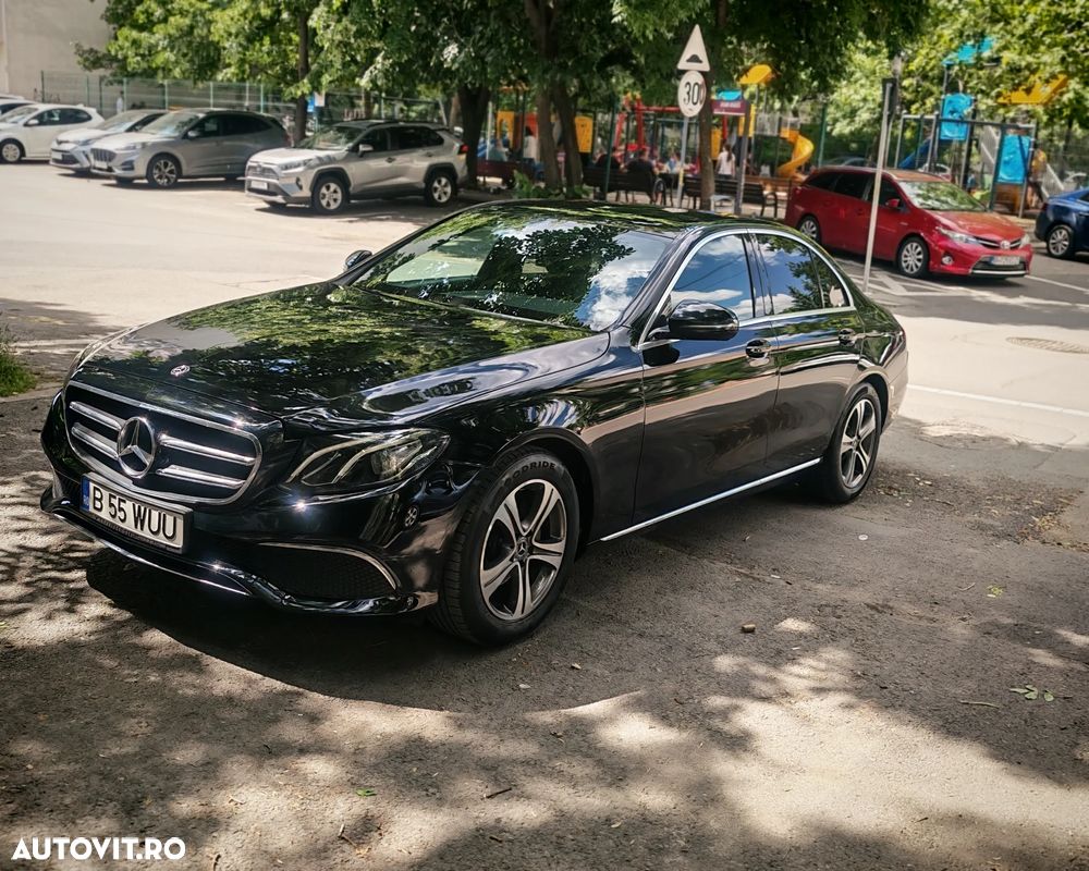 Mercedes-Benz E 200 d 9G-TRONIC - 1