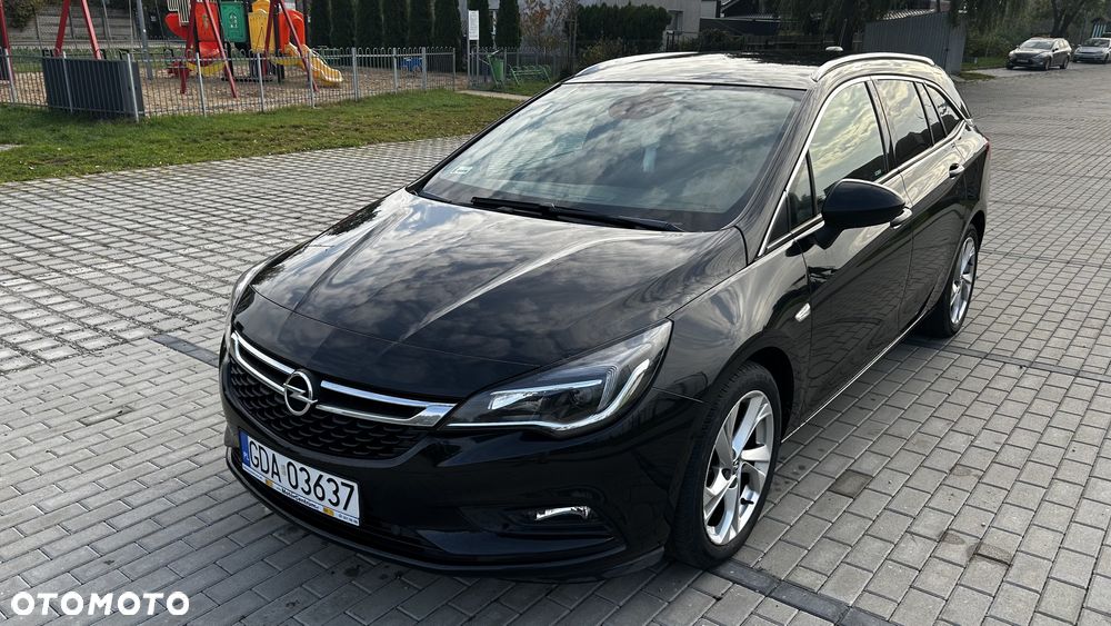 Opel Astra 1.4 T Elite S&S - 4