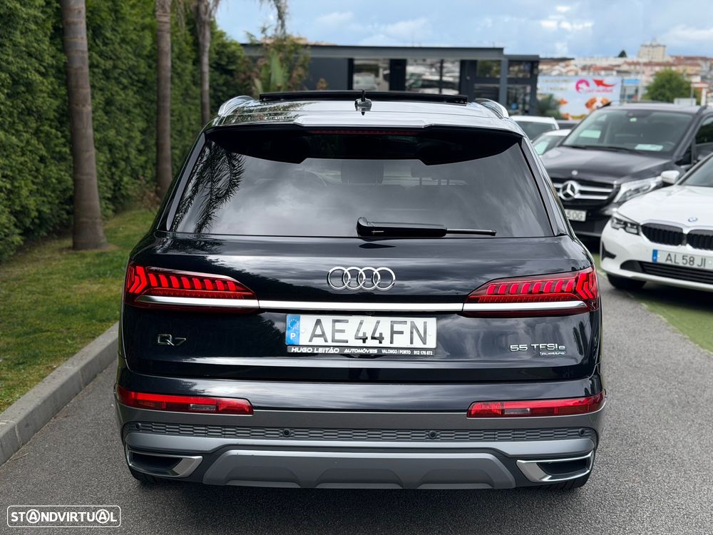 Audi Q7 - 10