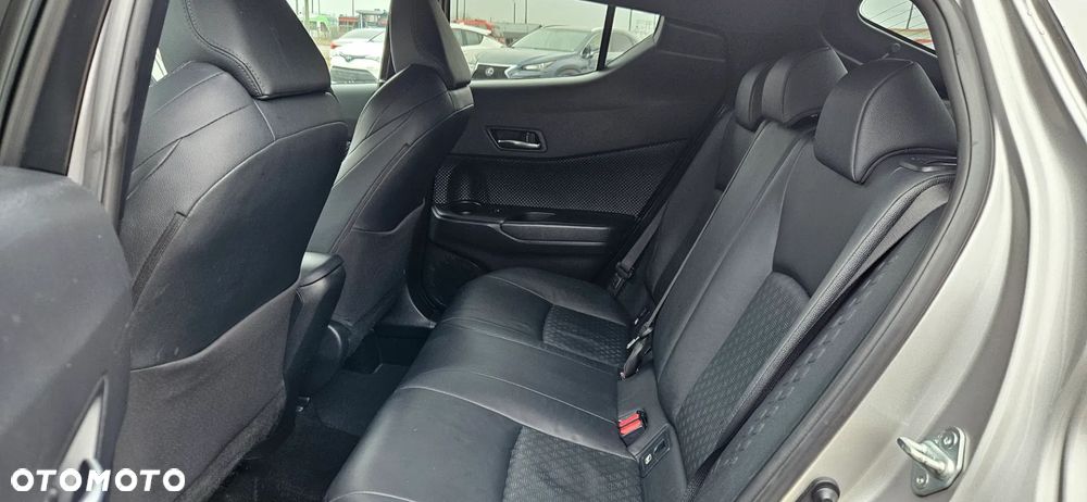 Toyota C-HR 1.8 Hybrid Prestige - 23