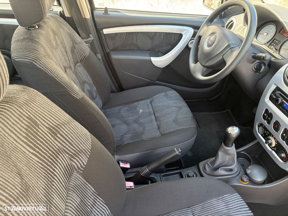 Dacia Sandero 1.2 16V Confort - 17