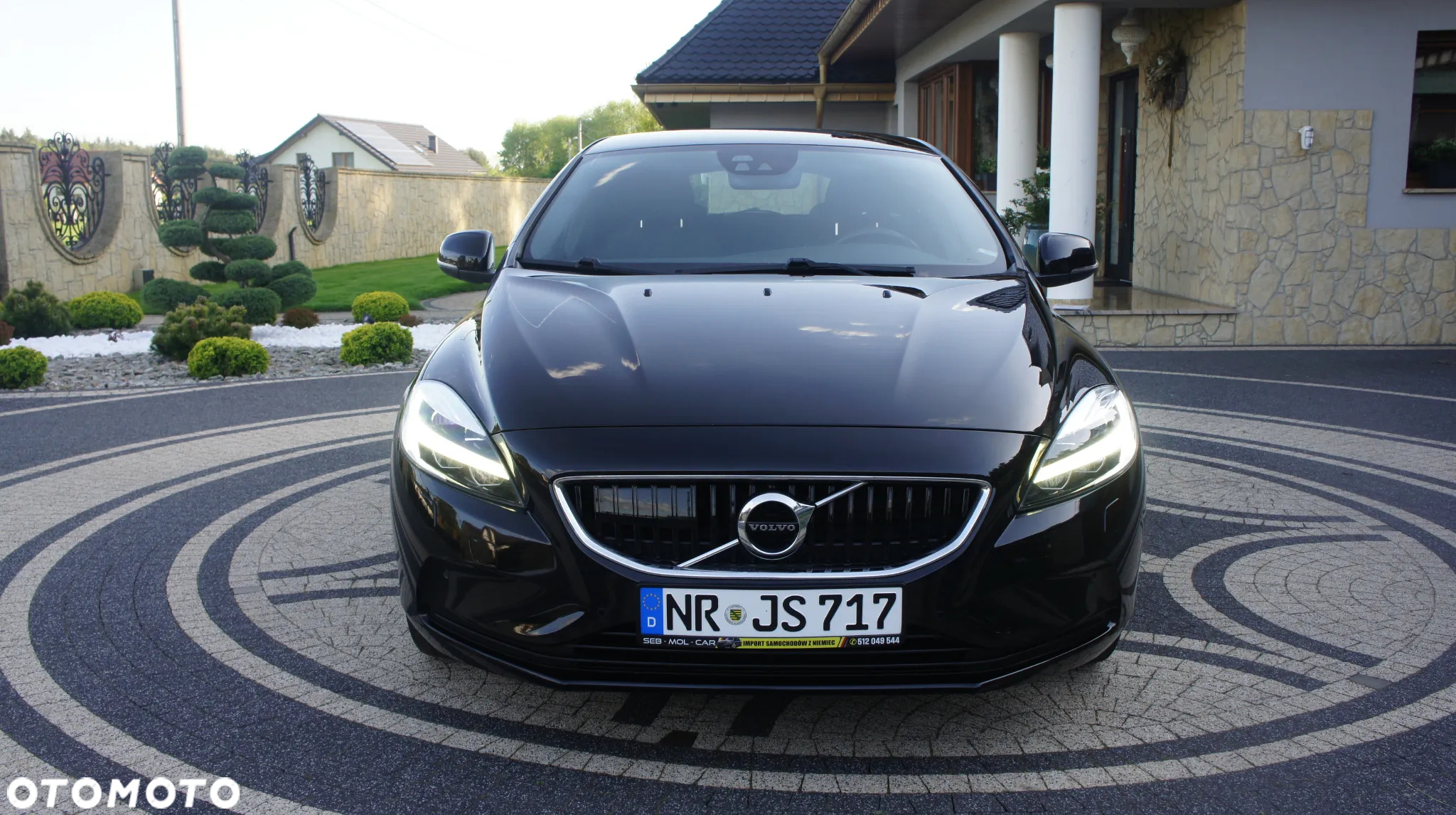 Volvo V40 D3 Drive-E Momentum - 4