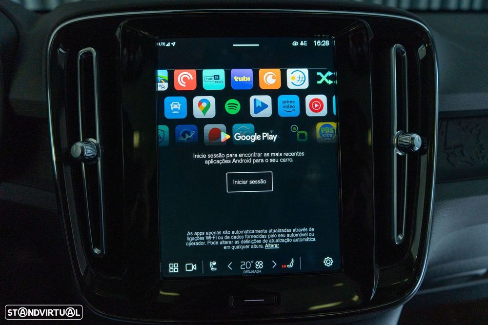 Volvo C40 Recharge 82 kWh Twin Motor Ultimate - 31