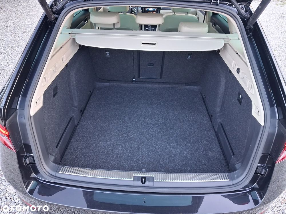 Skoda Superb 2.0 TSI Style DSG - 8
