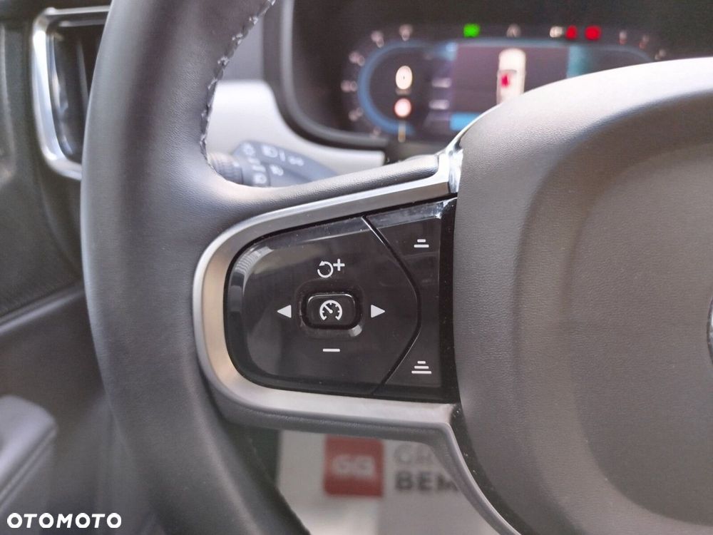 Volvo V90 Cross Country B6 B AWD Ultimate - 16