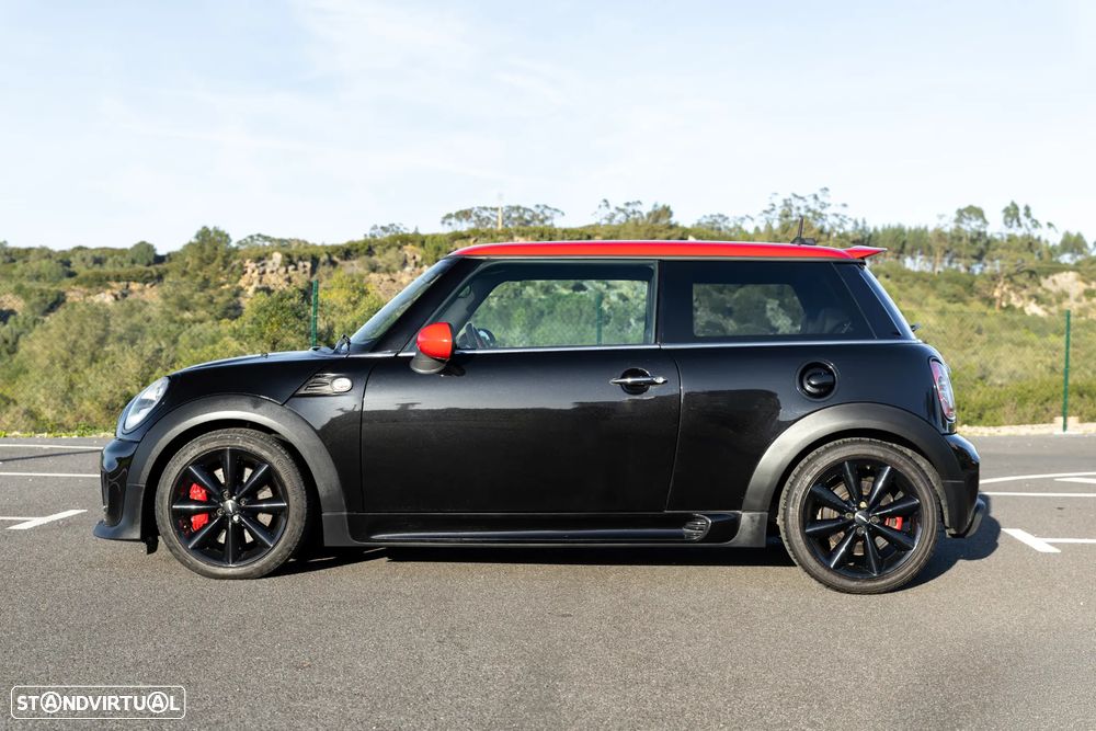 MINI 3 Portas John Cooper Works - 8
