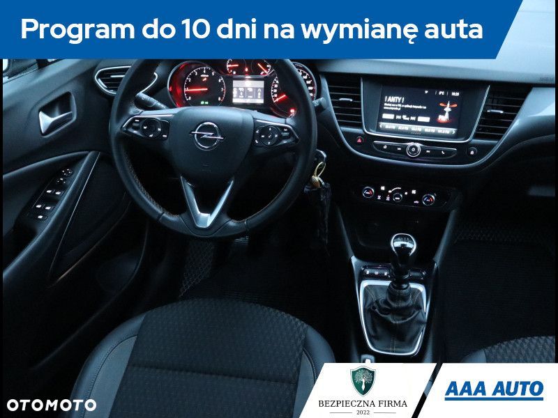 Opel Crossland X - 9