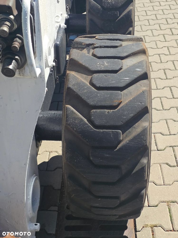 Bobcat S850 - 26