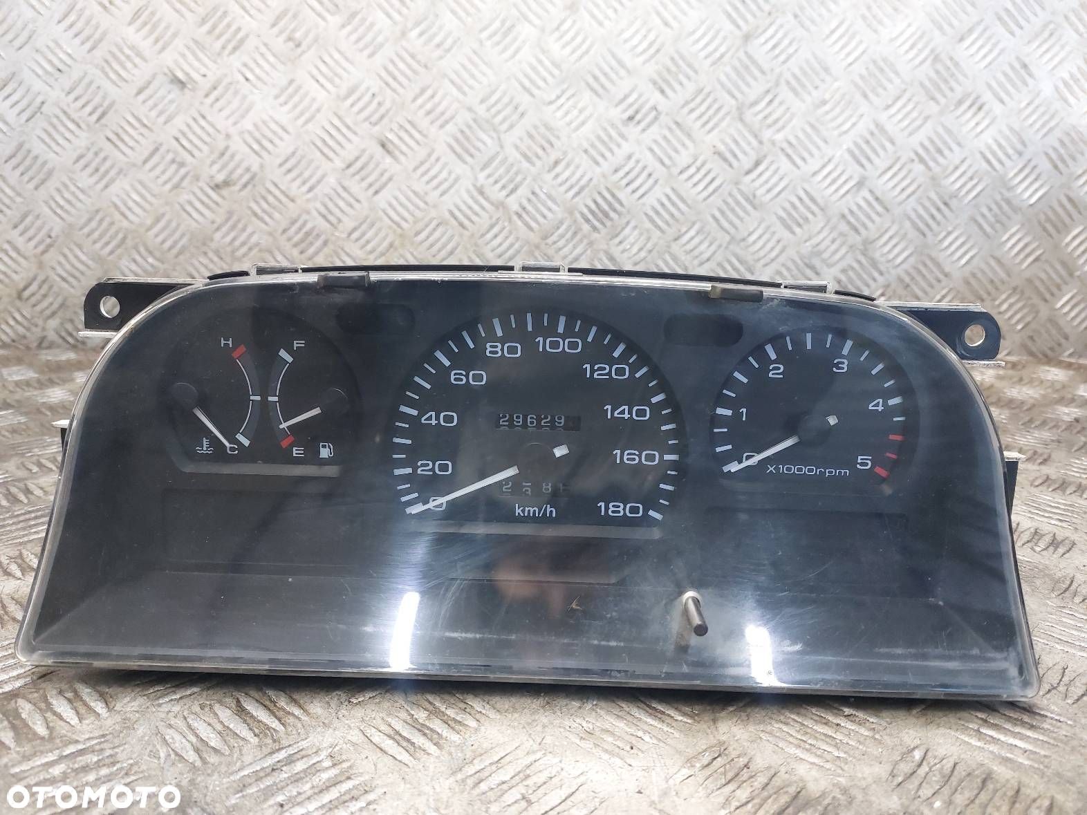 LICZNIK ZEGARY SSANGYONG MUSSO 2.9 D 80200-0504 - 1
