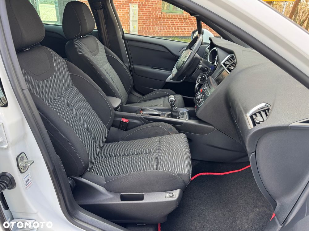 Citroën DS4 VTi 120 SoChic - 29