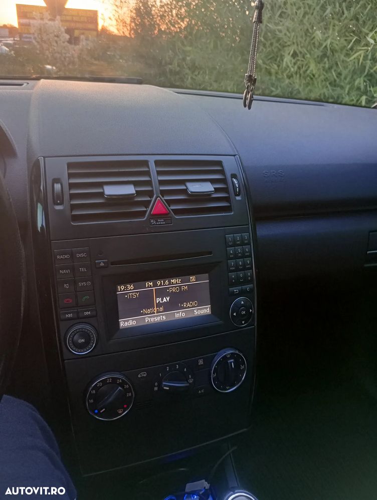 Mercedes-Benz A 180 CDI - 6