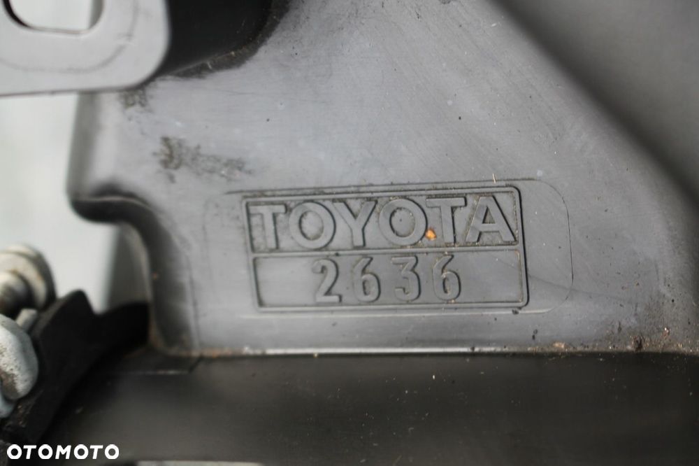 OBUDOWA FILTRA DOLOT REZONATOR POWIETRZA TOYOTA RAV4 IV 2.0 2.2 D4D 12-15 - 6