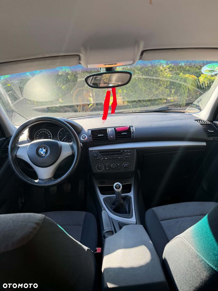 BMW Seria 1 116i - 3