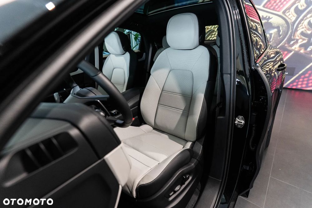Porsche Cayenne S E-Hybrid PHEV Black Edition - 9