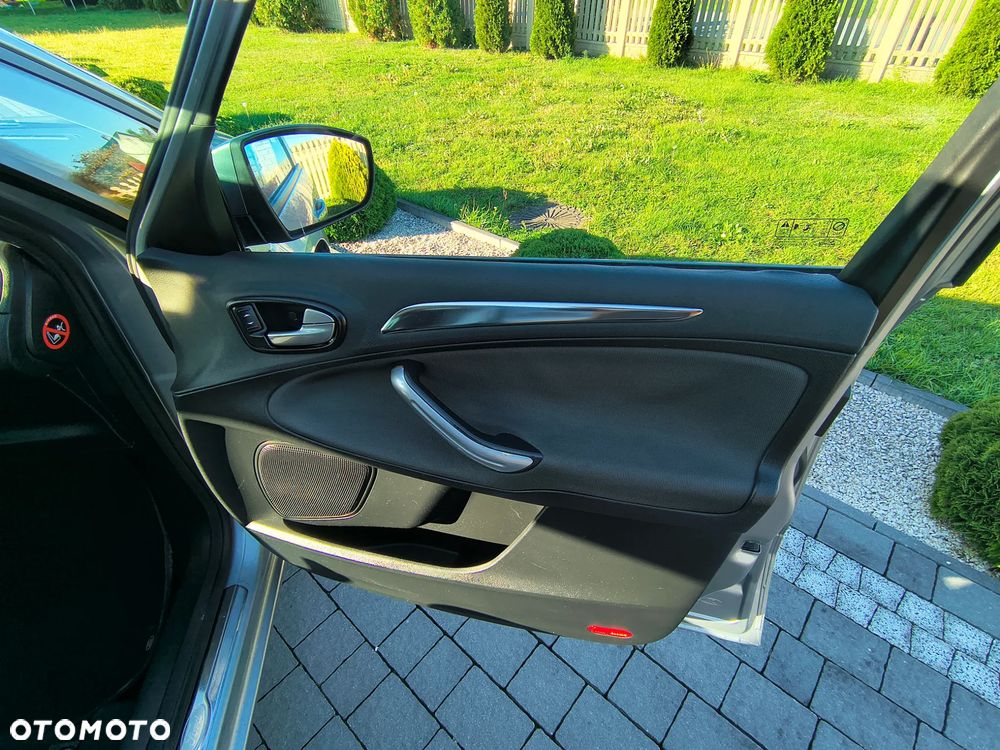 Ford S-Max 2.0 Viva Titanium - 23