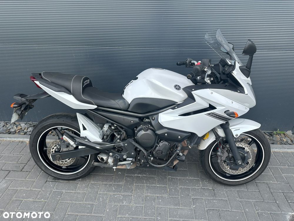 Yamaha XJ - 5