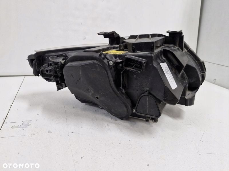 BMW E92 E93 LAMPA REFLEKTOR LEWY PRZÓD PRZEDNI XENON UK 7162129 - 9