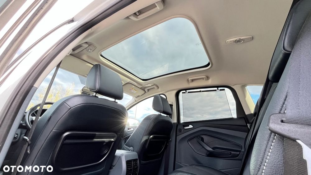 Ford C-MAX 1.6 EcoBoost Titanium ASS - 19