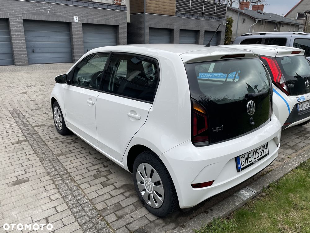 Volkswagen up! 1.0 move - 11