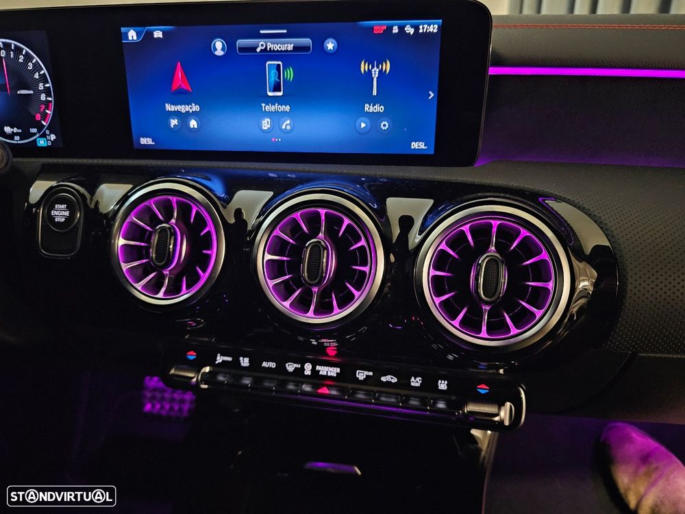 Mercedes-Benz CLA 250 e Shooting Brake 8G-DCT AMG Line - 16