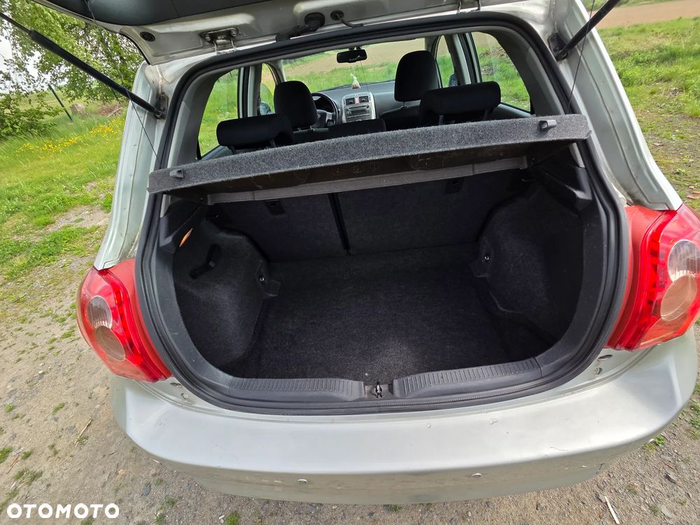 Toyota Auris 1.6 VVT-i Prestige - 9