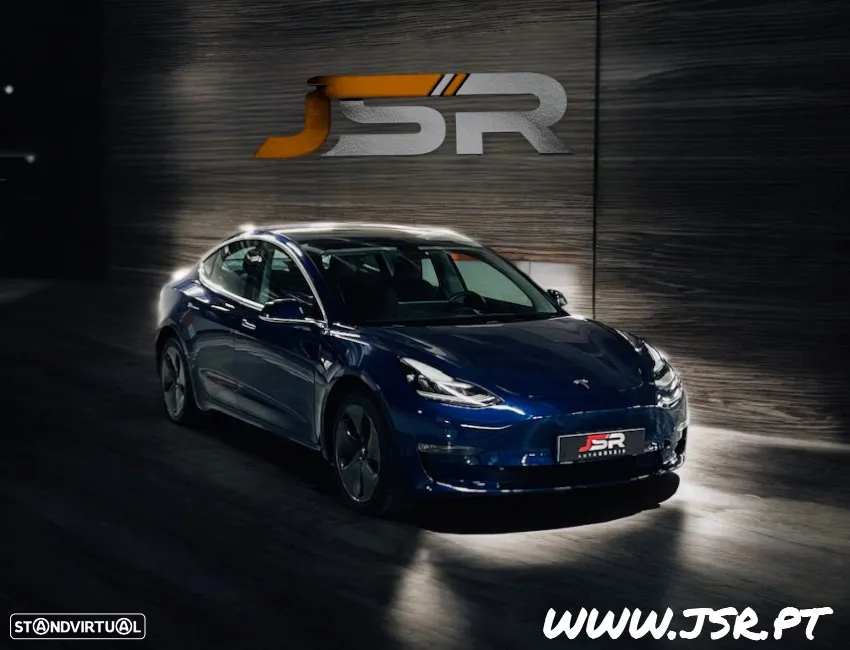 Tesla Model 3 Long-Range RWD - 2