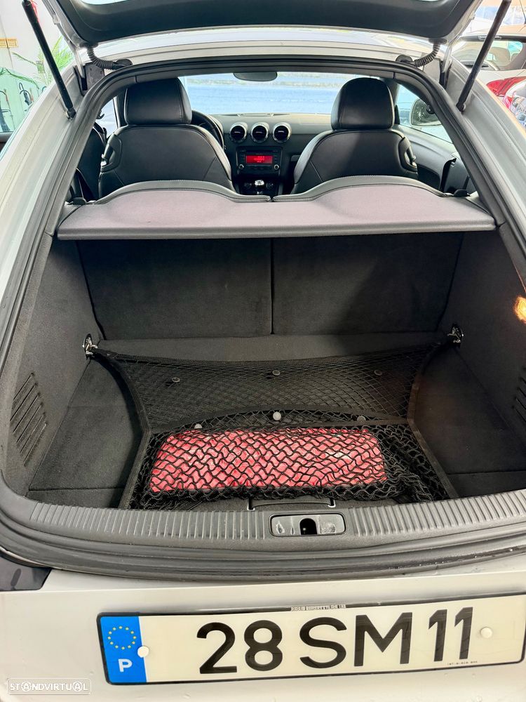 Audi TT Coupé 2.0 TDI quattro - 18