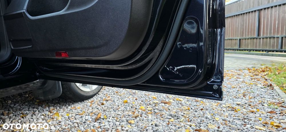 Volkswagen Passat 2.0 TDI DPF Highline DSG - 27