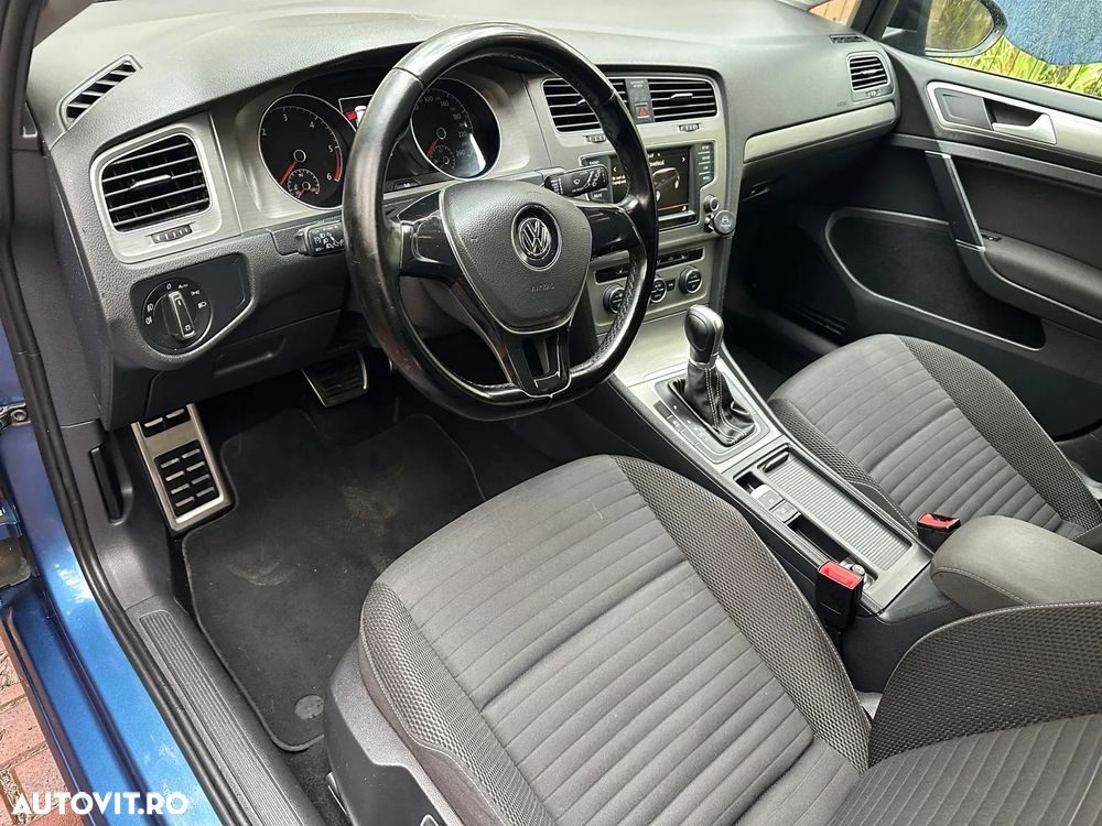 Volkswagen Golf 1.6 TDI BlueMotion Technology DSG Lounge - 6