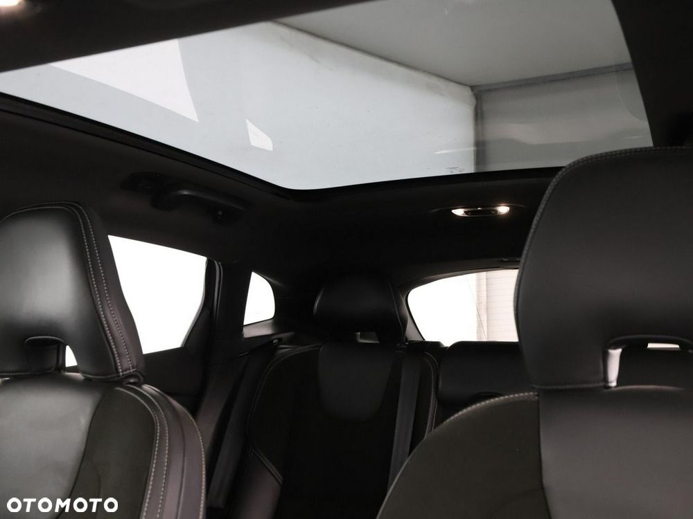 Volvo V40 T3 RDesign - 35