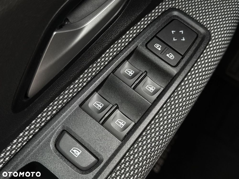 Dacia Jogger 1.0 TCe Extreme 7os - 29